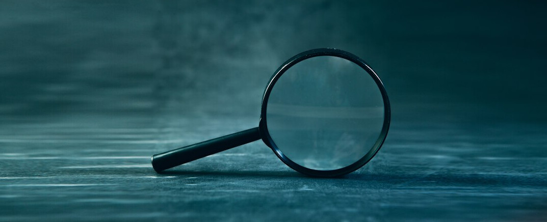 detective following false clues